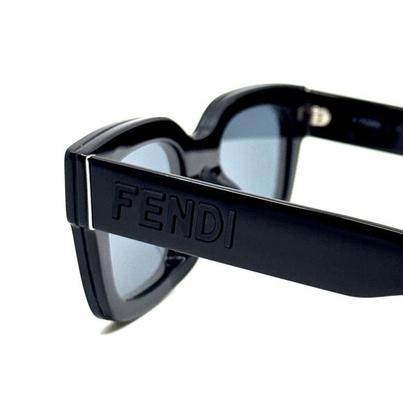 New, FENDI Sunglasses FE40119F 01V Authentic - Picture 7 of 12